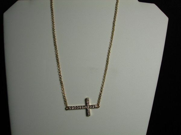 Core Cross Gold Chain Set